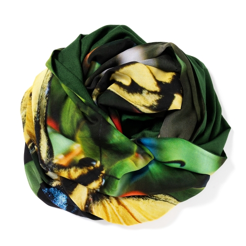 Dark green Pashmina  <p>with printed silk chiffon (butterfly) attached on one side of the scarf, size: 1x2m<br /></p>