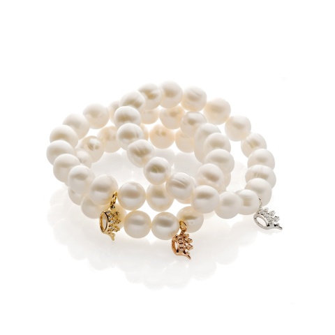 Pearl bracelets 