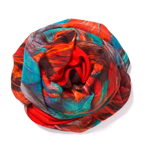 Red Pashmina <p>with digital printed silk chiffon (chicken) attached on one side of the scarf<br /></p>