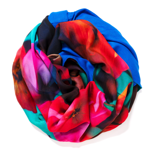 Royal blue Pashmina  <p>with digital printed silk chiffon (psychedelic flowers) attached on one side of the scarf, size: 1x2m<br /></p>