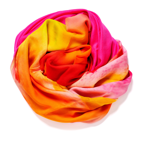 Hot pink Pashmina  <p>with digital printed silk chiffon (lily) attached on one side of the scarf, size: 1x2m<br /></p>