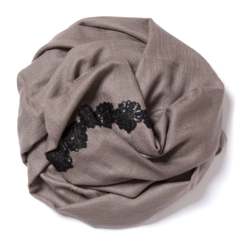 Clay brown Pashmina  with black floral lace border on the widths